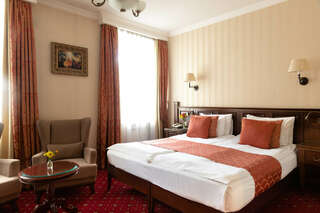 Гостиница Традиция Санкт-Петербург-0